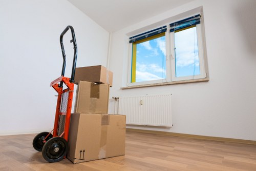 Packing and transport support for Islington customers