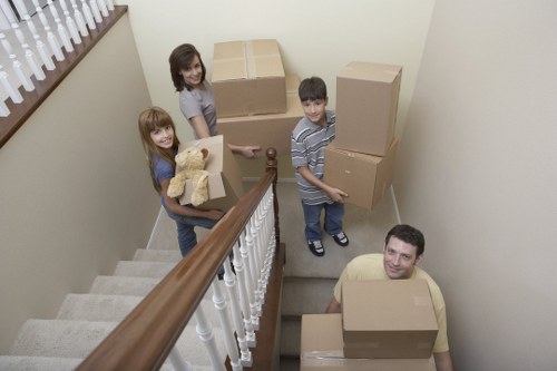 Professional moving van service for residential and business customers in Islington